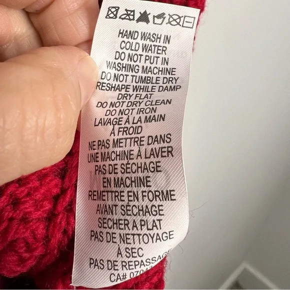 NWT Aran Mor Ireland pure merino wool ruby red high neck sweater L - Picture 16 of 17